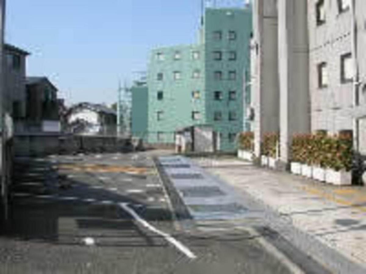 - Vacation 10232v Tokio